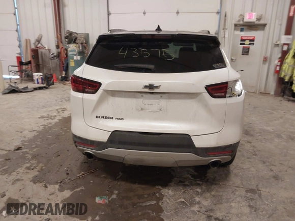 2024 Chevrolet Blazer LT with VIN 3GNKBJR40RS170127, listed as a IAAI auction lot 41443575 with 13,200 mi miles and . Bid and sale history available at DreamBid. Image 16.