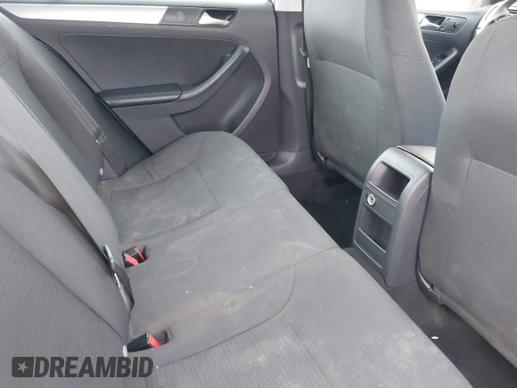 2015 Volkswagen Jetta Sedan 1.8T SE with VIN 3VWD17AJ8FM336528, listed as a IAAI auction lot 42013023 with 89,972 mi miles. Bid and sale history available at carsss.com. Image 8.