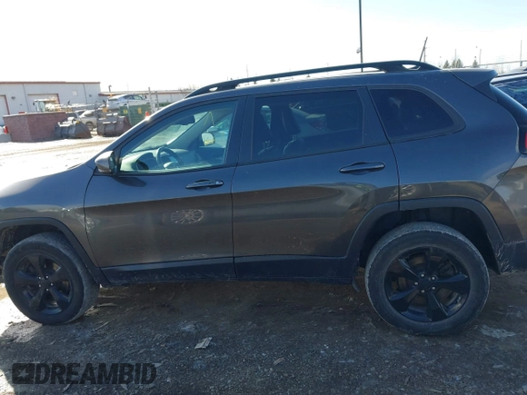 2017 Jeep Cherokee Limited с VIN 1C4PJMDS0HW647733, выставлен на аукционе IAAI как лот 41522345 с пробегом 98 181 миль миль и . История ставок и продаж доступна на DreamBid. Изображение 15.