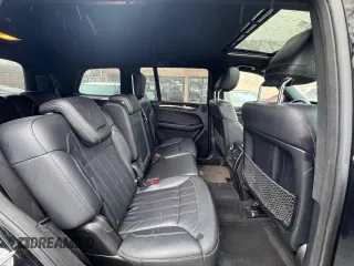 2017 Mercedes-Benz GLS 450 z VIN 4JGDF6EE4HA858306, wystawiony jako Copart lot #62227775 z przebiegiem 208 038 mil mil oraz Czysty tytuł • Clean title. Historia ofert i sprzedaży dostępna na DreamBid. Obrazek 6.