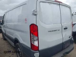 2016 Ford Transit Cargo with VIN 1FTYE1ZM6GKB31092, listed as a IAAI auction lot 41882428 with 261,937 mi miles and . Bid and sale history available at carsss.com. Image 3.