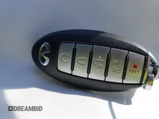 2017 Infiniti Q50 Premium z VIN JN1EV7AR1HM834900, wystawiony jako IAAI lot #42435638 z przebiegiem 76 937 mil mil oraz . Historia ofert i sprzedaży dostępna na DreamBid. Obrazek 11.