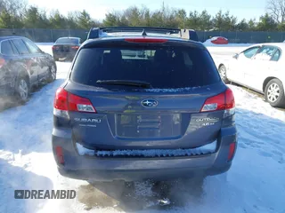 2014 Subaru Outback Limited with VIN 4S4BRDLC2E2225362, listed as a IAAI auction lot 41589075 with 121,591 mi miles and . Bid and sale history available at DreamBid. Image 16.