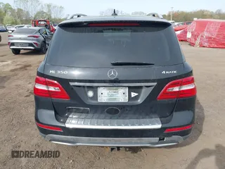 2015 Mercedes-Benz M 350 with VIN 4JGDA5HB0FA506525, listed as a IAAI auction lot 42109116 with 152,737 mi miles and . Bid and sale history available at DreamBid. Image 16.