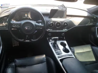 2019 Kia Stinger GT1 with VIN KNAE45LCXK6066467, listed as a Copart auction lot 87262144 with 106,033 mi miles and Clean Title. Bid and sale history available at DreamBid. Image 8.