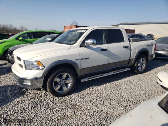 2009 Dodge Ram 1500 SLT with VIN 1D3HB13T09J532498, listed as a Copart auction lot 48120915 with 186,017 mi miles and Salvage Title. Bid and sale history available at carsss.com. Image 1.