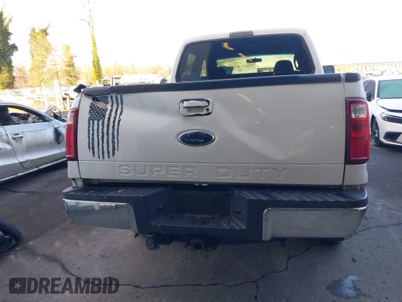 2003 Ford F-250 XL с VIN 1FTNW21P53EB48504, выставлен на аукционе IAAI как лот 41495259 с пробегом 257 559 миль миль и . История ставок и продаж доступна на DreamBid. Изображение 16.