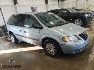 2006 Chrysler Town & Country SWB with VIN 1A4GP45R76B519692, listed as a Copart auction lot 75724614 with 166,049 mi miles and Non Repairable. Bid and sale history available at carsss.com. Image 4.