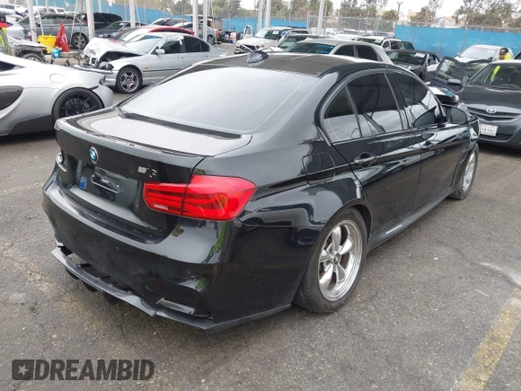 2018 BMW M3 with VIN WBS8M9C50J5J79754, listed as a IAAI auction lot 41777691 with 52,526 mi miles and . Bid and sale history available at DreamBid. Image 4.