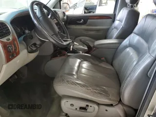 2003 GMC Envoy SLE z VIN 1GKDT13S432136642, wystawiony jako Copart lot #53467095 z przebiegiem 98 832 mil mil oraz Szkoda całkowita • Salvage title. Historia ofert i sprzedaży dostępna na DreamBid. Obrazek 7.