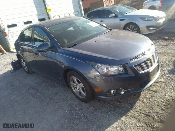 2014 Chevrolet Cruze 1LT with VIN 1G1PC5SB6E7248102, listed as a IAAI auction lot 41535256 with 1 mi miles. Bid and sale history available at carsss.com. Image 1.