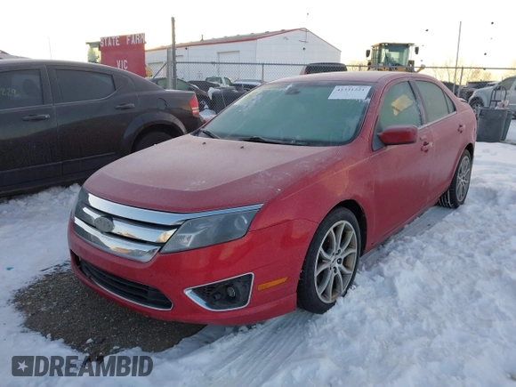 2012 Ford Fusion SEL with VIN 3FAHP0JA4CR180759, listed as a IAAI auction lot 41331221 with 177,500 mi miles. Bid and sale history available at carsss.com. Image 2.