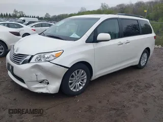 2017 Toyota Sienna XLE Auto Access Seat с VIN 5TDYZ3DC5HS864503, выставлен на аукционе IAAI как лот 42176788 с пробегом 113 755 миль миль и . История ставок и продаж доступна на DreamBid. Изображение 17.