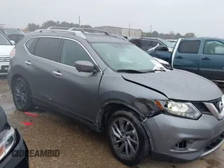 2016 Nissan Rogue SV with VIN 5N1AT2MT4GC730803, listed as a IAAI auction lot 41295976 with 207,440 mi miles. Bid and sale history available at carsss.com. Image 1.