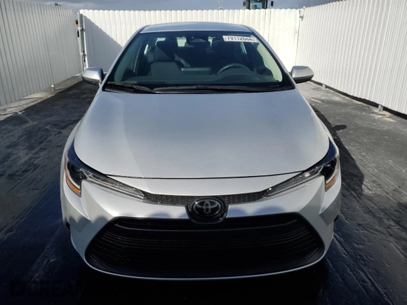 2023 Toyota Corolla LE with VIN 5YFB4MDE9PP014375, listed as a Copart auction lot 79112644 with 10,715 mi miles and Clean Title. Bid and sale history available at carsss.com. Image 5.