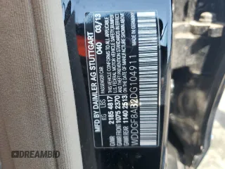 2013 Mercedes-Benz C 300 Sport z VIN WDDGF8AB2DG104911, wystawiony jako Copart lot #71530664 z przebiegiem 125 565 mil mil oraz Szkoda całkowita • Salvage title. Historia ofert i sprzedaży dostępna na DreamBid. Obrazek 13.