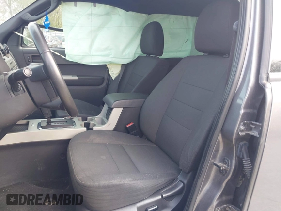 2012 Ford Escape XLT z VIN 1FMCU0D76CKB89914, wystawiony jako IAAI lot #42135184 z przebiegiem 193 345 mil mil oraz . Historia ofert i sprzedaży dostępna na DreamBid. Obrazek 5.