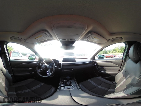 2024 Mazda CX-50 S Premium z VIN 7MMVABDM7RN231991, wystawiony jako IAAI lot #42481427 z przebiegiem 7 843 mil mil oraz . Historia ofert i sprzedaży dostępna na DreamBid. Obrazek 23.