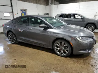 2015 Chrysler 200 S with VIN 1C3CCCBGXFN515782, listed as a Copart auction lot 78106164 with 138,569 mi miles and Clean Title. Bid and sale history available at carsss.com. Image 4.