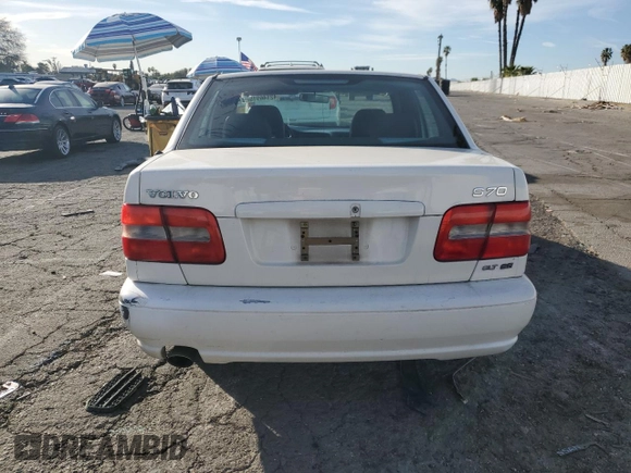 1998 Volvo S70 z VIN YV1LS5674W2543724, wystawiony jako Copart lot #42146915 z przebiegiem 126 467 mil mil oraz Szkody całkowita. Historia ofert i sprzedaży dostępna na DreamBid. Obrazek 6.