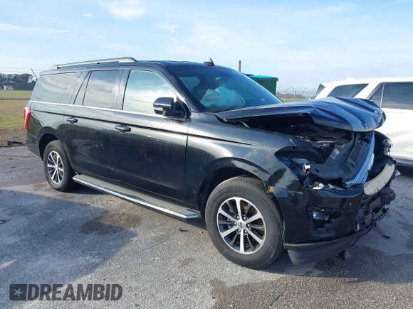 2018 Ford Expedition Max XLT z VIN 1FMJK1HT5JEA05813, wystawiony jako IAAI lot #37641486 z przebiegiem 44 298 mil mil oraz . Historia ofert i sprzedaży dostępna na DreamBid. Obrazek 1.