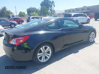 2012 Hyundai Genesis Coupe Premium z VIN KMHHT6KD8CU065815, wystawiony jako IAAI lot #42284684 z przebiegiem 156 878 mil mil oraz . Historia ofert i sprzedaży dostępna na DreamBid. Obrazek 4.