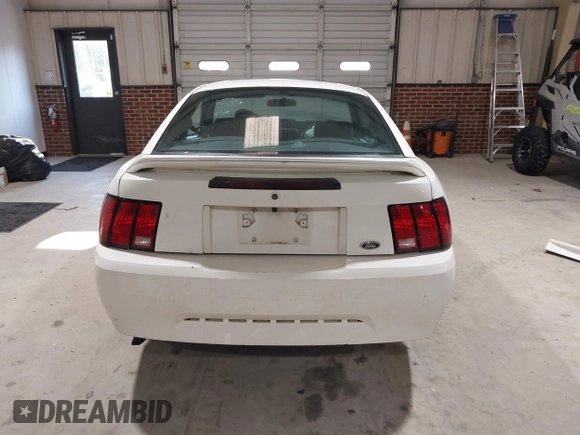 2000 Ford Mustang с VIN 1FAFP4049YF271931, выставлен на аукционе IAAI как лот 41984117 с пробегом 219 865 миль миль и . История ставок и продаж доступна на DreamBid. Изображение 17.