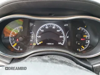 2017 Jeep Grand Cherokee Overland with VIN 1C4RJFCGXHC927470, listed as a Copart auction lot 45132185 with 119,543 mi miles and Salvage Title. Bid and sale history available at carsss.com. Image 9.