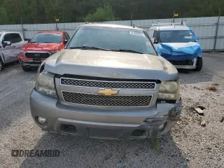 2008 Chevrolet Avalanche 2LT with VIN 3GNFK12318G107218, listed as a Copart auction lot 61583895 with Not provided miles and Salvage title. Bid and sale history available at DreamBid. Image 5.