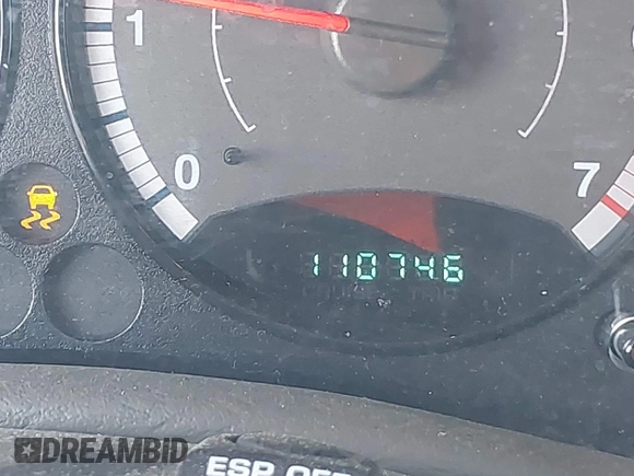 2007 Jeep Liberty Sport z VIN 1J4GL48K77W641490, wystawiony jako IAAI lot #42139494 z przebiegiem 110 746 mil mil oraz . Historia ofert i sprzedaży dostępna na DreamBid. Obrazek 15.