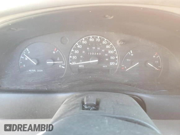 1998 Ford Ranger XL z VIN 1FTYR10U0WUA32708, wystawiony jako Copart lot #52278275 z przebiegiem 230 249 mil mil oraz Szkoda całkowita • Salvage title. Historia ofert i sprzedaży dostępna na DreamBid. Obrazek 9.