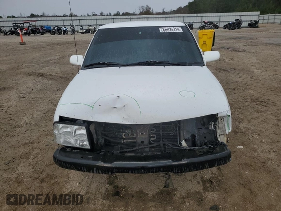 1998 GMC Sonoma z VIN 1GTCS1442WK516237, wystawiony jako Copart lot #86024314 z przebiegiem Nie podano mil oraz Szkoda całkowita • Salvage title. Historia ofert i sprzedaży dostępna na DreamBid. Obrazek 5.