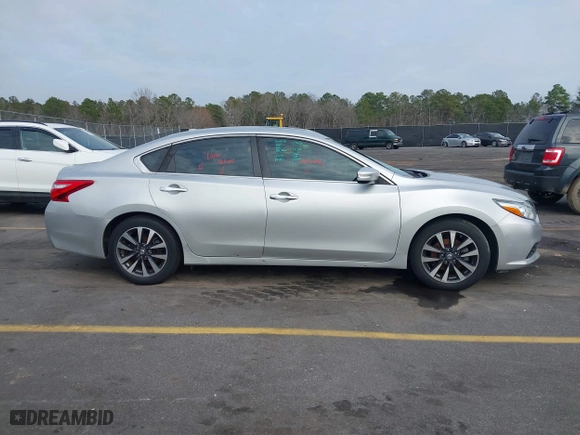 2017 Nissan Altima 2.5 SR with VIN 1N4AL3AP9HC189000, listed as a IAAI auction lot 41491223 with 149,013 mi miles. Bid and sale history available at carsss.com. Image 13.