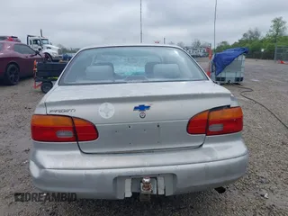 2001 Chevrolet Prizm z VIN 1Y1SK52851Z423703, wystawiony jako IAAI lot #42169702 z przebiegiem Nie podano mil oraz . Historia ofert i sprzedaży dostępna na DreamBid. Obrazek 17.