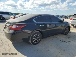 2018 Nissan Altima 2.5 S with VIN 1N4AL3APXJC182059, listed as a Copart auction lot 50519305 with 198,460 mi miles and Salvage Title. Bid and sale history available at carsss.com. Image 3.