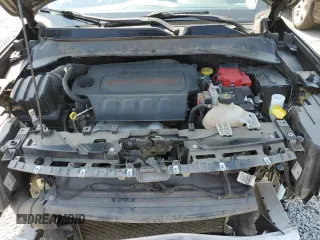 2020 Jeep Compass Latitude with VIN 3C4NJCBB8LT166292, listed as a Copart auction lot 59352365 with 81,397 mi miles and Salvage title. Bid and sale history available at DreamBid. Image 12.