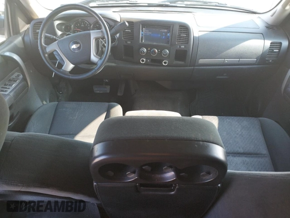2009 Chevrolet Silverado 1500 LT with VIN 3GCEC23C09G225476, listed as a Copart auction lot 80921914 with 201,674 mi miles and Salvage Title. Bid and sale history available at carsss.com. Image 8.