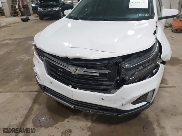 2022 Chevrolet Equinox LT with VIN 3GNAXUEV0NS222198, listed as a IAAI auction lot 41854151 with 30,034 mi miles. Bid and sale history available at carsss.com. Image 6.