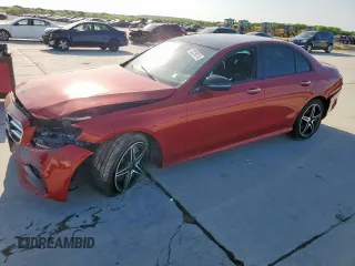 2019 Mercedes-Benz E 300 with VIN WDDZF4JB4KA542976, listed as a Copart auction lot 52230215 with Not Provided miles and Salvage Title. Bid and sale history available at DreamBid. Image 1.