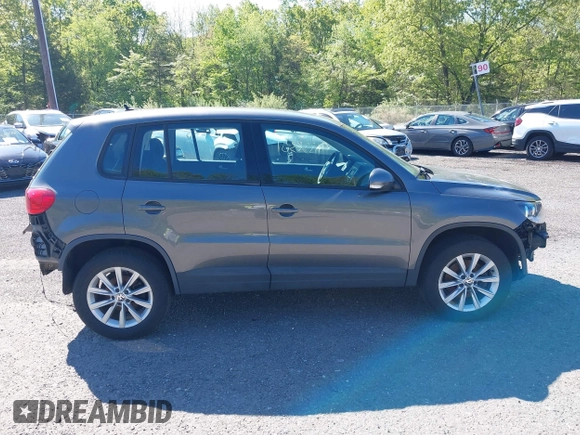 2017 Volkswagen Tiguan S with VIN WVGBV7AX9HK049420, listed as a IAAI auction lot 41838301 with 118,490 mi miles and . Bid and sale history available at DreamBid. Image 13.