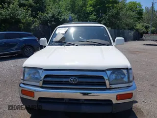 1998 Toyota 4Runner SR5 z VIN JT3HN86R2W0140234, wystawiony jako IAAI lot #42413268 z przebiegiem 187 772 mil mil oraz . Historia ofert i sprzedaży dostępna na DreamBid. Obrazek 6.