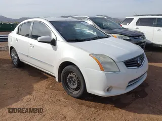 2012 Nissan Sentra S z VIN 3N1AB6AP3CL678362, wystawiony jako IAAI lot #41925080 z przebiegiem 262 754 mil mil oraz . Historia ofert i sprzedaży dostępna na DreamBid. Obrazek 1.