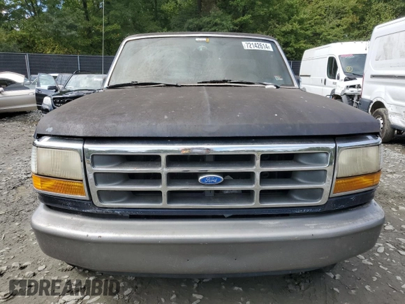 1992 Ford F-150 with VIN 1FTDF15Y7NPA55225, listed as a Copart auction lot 72142614 with 0 mi miles and Salvage Title. Bid and sale history available at carsss.com. Image 5.