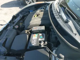 2012 Hyundai Elantra Limited с VIN 5NPDH4AE1CH081335, выставлен на аукционе IAAI как лот 42469675 с пробегом 274 278 миль миль и . История ставок и продаж доступна на DreamBid. Изображение 19.