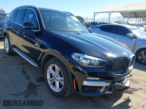 2019 BMW X3 sDrive30i z VIN 5UXTR7C57KLE98946, wystawiony jako IAAI lot #42224135 z przebiegiem 53 764 mil mil oraz . Historia ofert i sprzedaży dostępna na DreamBid. Obrazek 1.