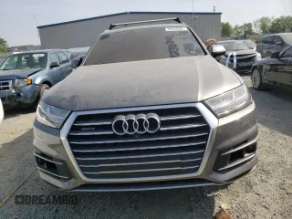 2017 Audi Q7 Prestige z VIN WA1VAAF71HD057870, wystawiony jako Copart lot #55448595 z przebiegiem 108 885 mil mil oraz Czysty tytuł • Clean title. Historia ofert i sprzedaży dostępna na DreamBid. Obrazek 5.