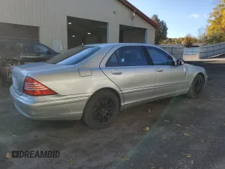 2006 Mercedes-Benz S 430 with VIN WDBNG83J86A461436, listed as a Copart auction lot 74079764 with 153,399 mi miles and Salvage Title. Bid and sale history available at carsss.com. Image 3.
