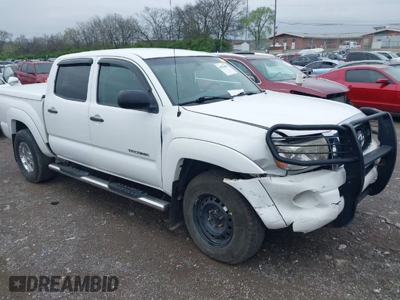 2011 Toyota Tacoma with VIN 3TMLU4EN8BM060346, listed as a IAAI auction lot 41876862 with 182,654 mi miles. Bid and sale history available at carsss.com. Image 1.
