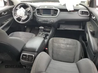 2019 Kia Sorento S with VIN 5XYPG4A55KG559701, listed as a Copart auction lot 67383004 with 131,454 mi miles and Clean Title. Bid and sale history available at DreamBid. Image 8.