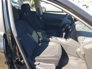 2013 Nissan Rogue SL with VIN JN8AS5MT8DW546391, listed as a IAAI auction lot 41833496 with 109,305 mi miles. Bid and sale history available at carsss.com. Image 5.